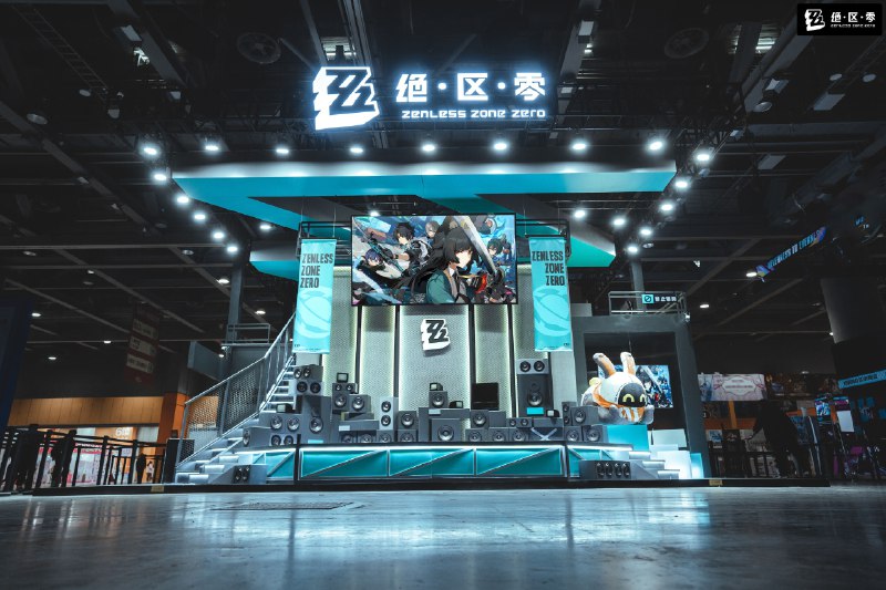 精彩瞬间 | 2025元旦萤火虫现场图集报告各位绳匠，限时记忆，收集完毕！source @ZZZ_Game精彩瞬间 | 2025元旦萤火虫现场图集报告各位绳匠，限时记忆，收集完毕！source @ZZZ_Game